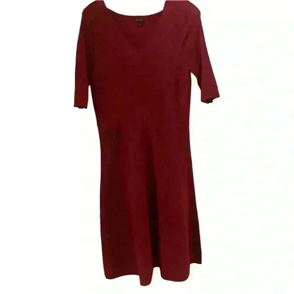 Ann Taylor Burgundy V-Neck Fit and Flare Knee Length Dress Small Tall - Picture 1 of 6